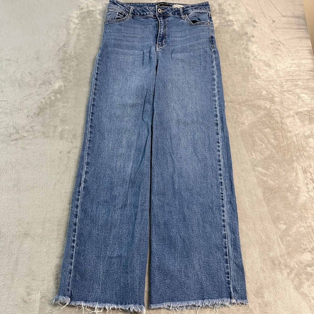 BCBGeneration High Rise Wide Leg Jeans Medium Wash Raw Hem 13/31 Womens
